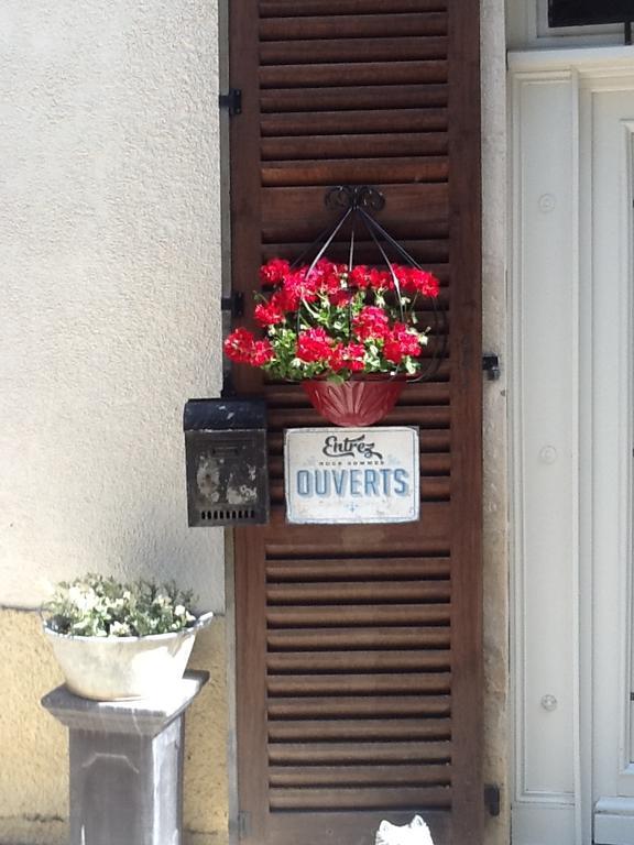 Domaine La Rose Bed and Breakfast Caylus Exteriör bild